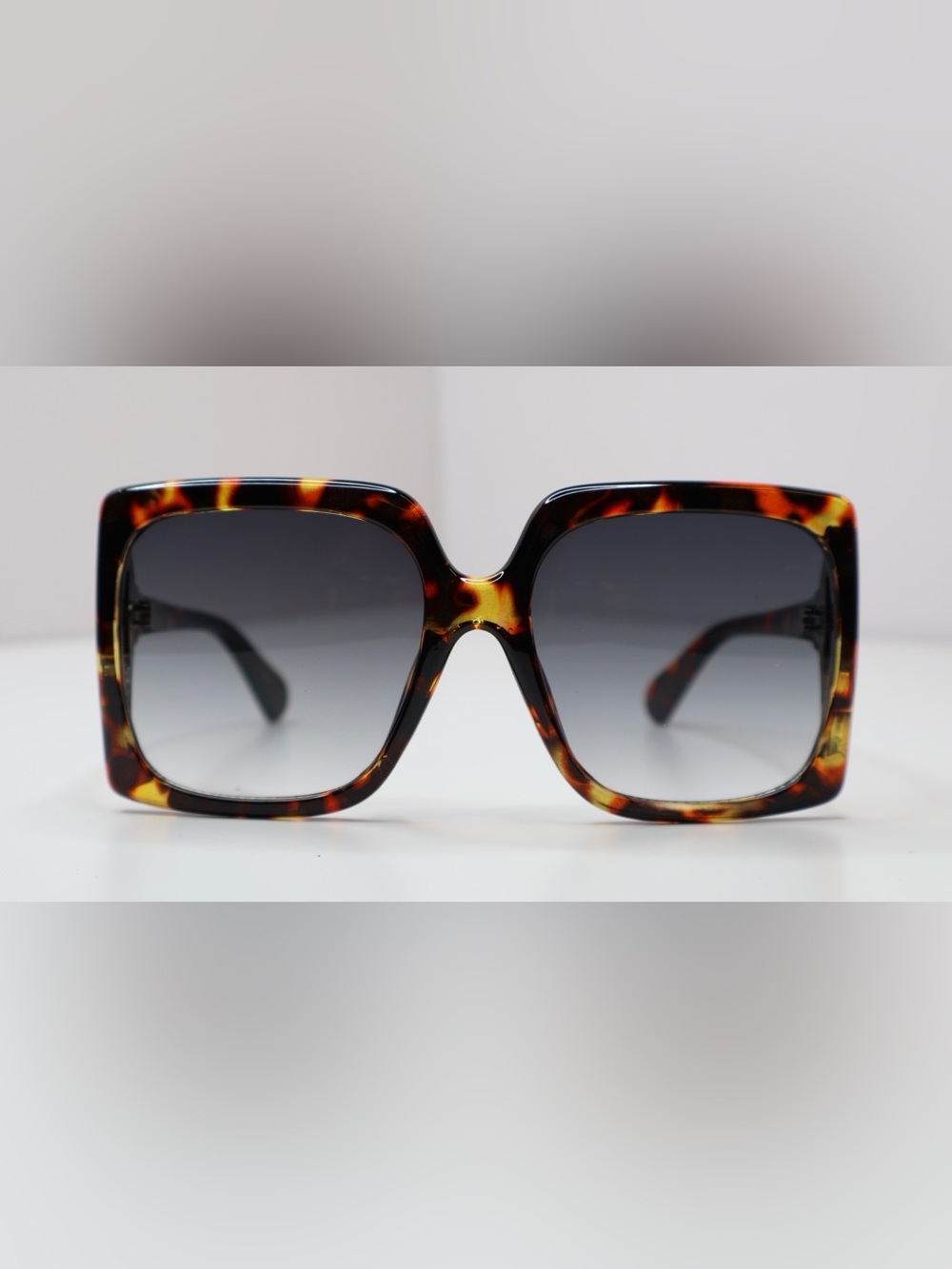 Oversized Tortoiseshell Square Women's Sunglasses - Brown